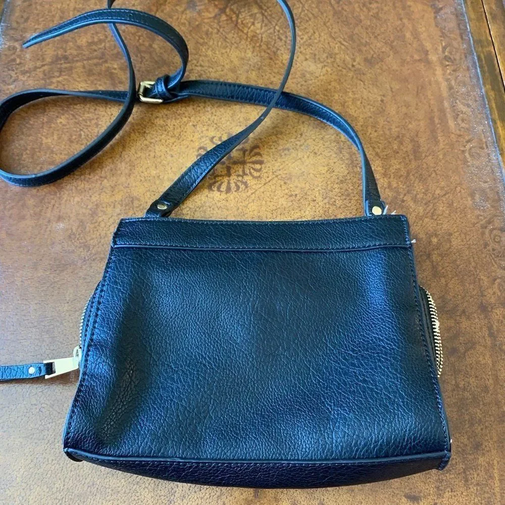 SOLE SOCIETY Kaii Crossbody Bag